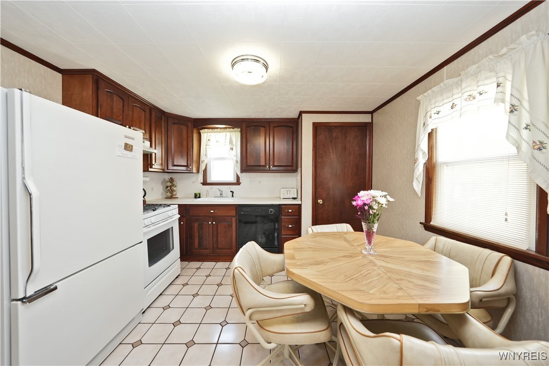 51 Orchard Avenue, Hamburg, New York image 10