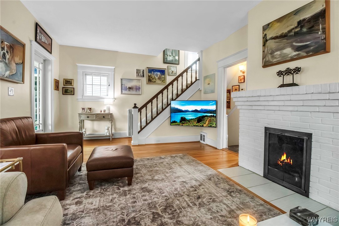 214 N Park Avenue, Buffalo, New York image 11