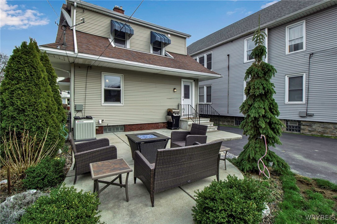 214 N Park Avenue, Buffalo, New York image 5