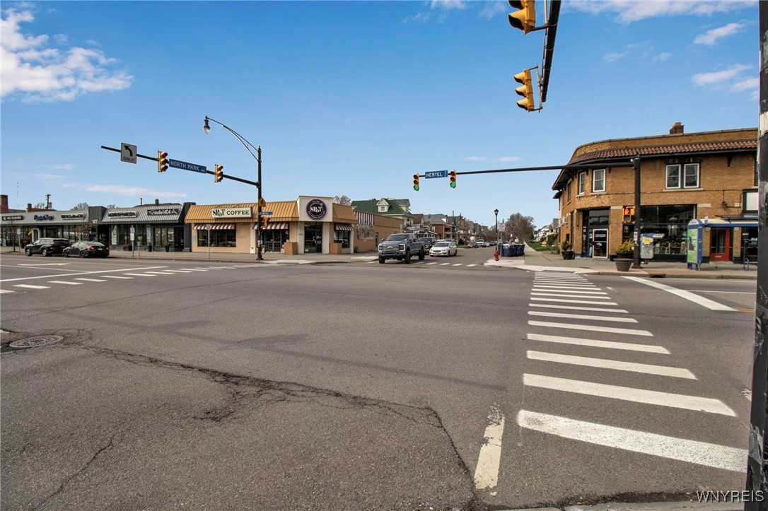 214 N Park Avenue, Buffalo, New York image 30
