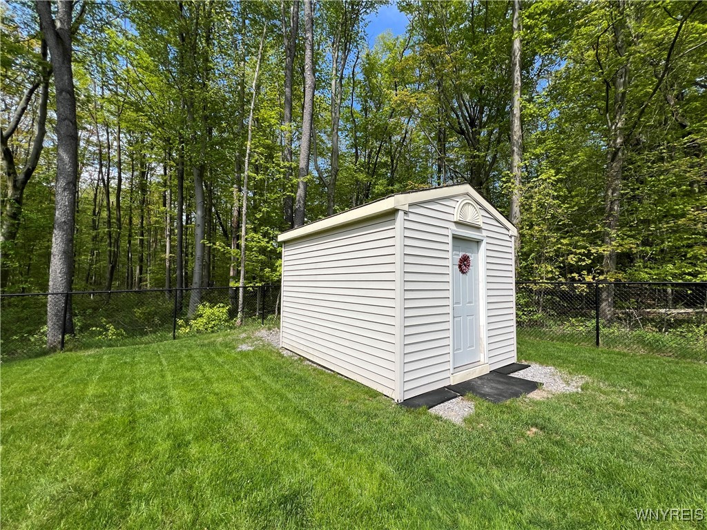 13272 Maple Ridge, Alden, New York image 36