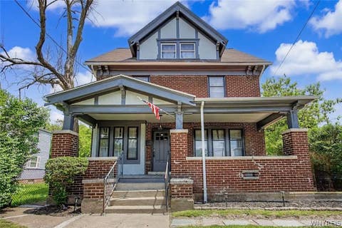 Homes For Sale - 1623 10th Street<br/> Niagara Falls, NY 14305