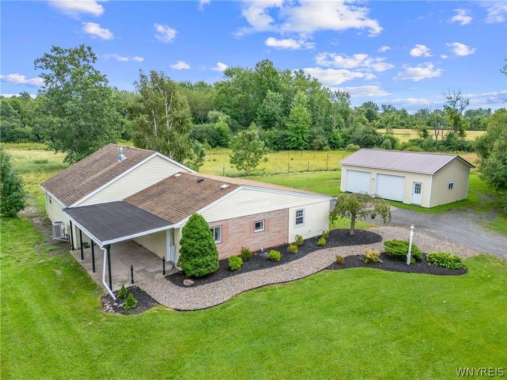 Photo of 3069 Coomer Road, Newfane, NY 14108 (MLS # B1701157)