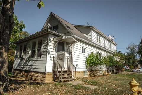 Photo of 1 Wendel Street, Lancaster, NY 14043 (MLS # B1643165)