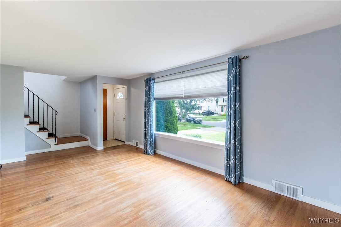 664 Moore Avenue, Tonawanda, New York image 4