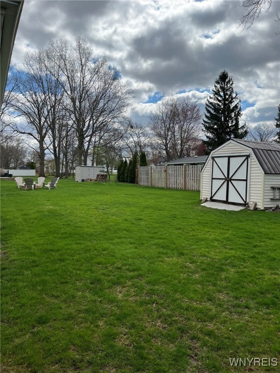 410 Tryon Drive, Lewiston, New York image 4