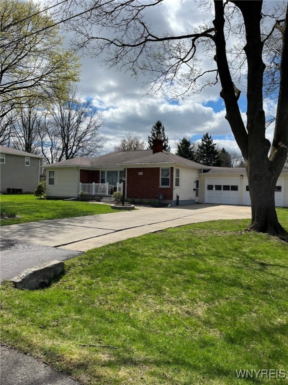 410 Tryon Drive, Lewiston, New York image 2