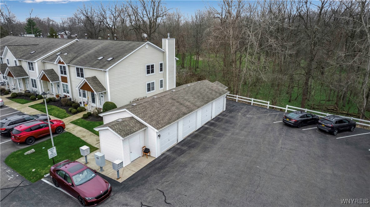 160 Olde Stone Lane, Lancaster, New York image 42