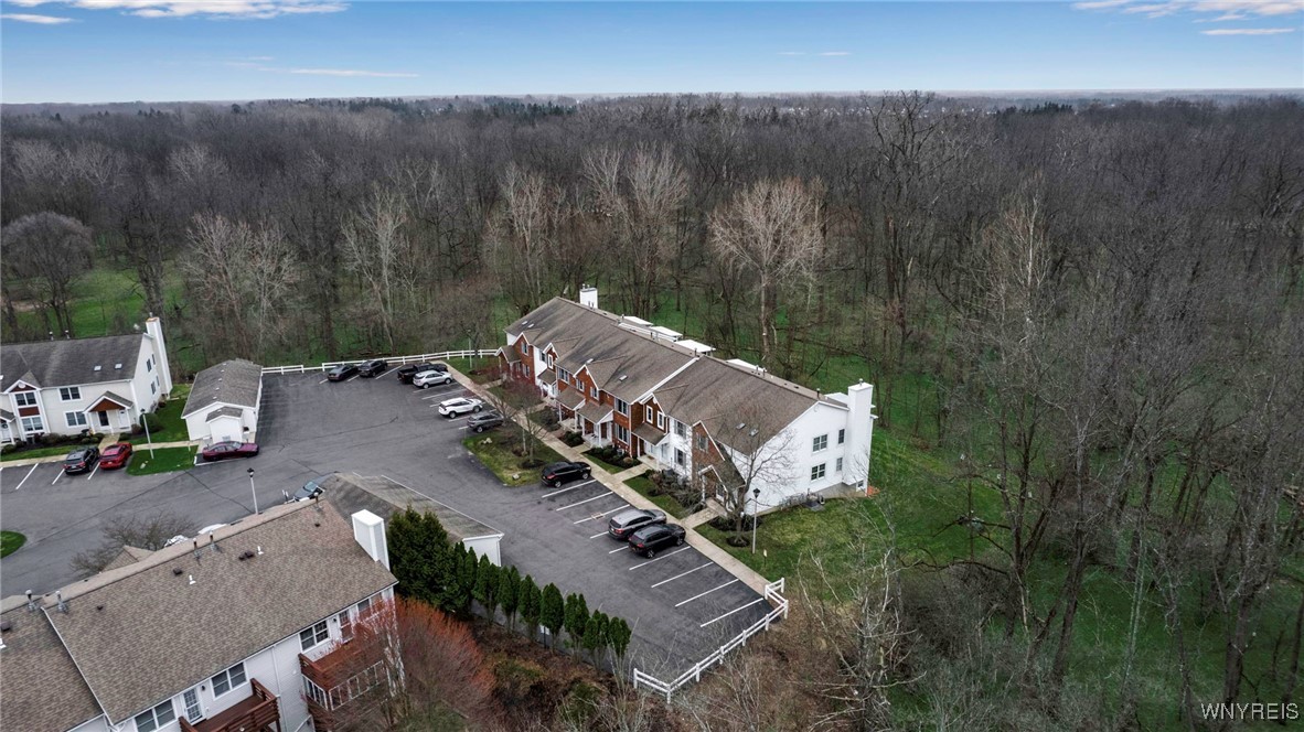 160 Olde Stone Lane, Lancaster, New York image 44