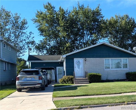 Homes For Sale - 37 Moorman Drive<br/> Cheektowaga, NY 14225