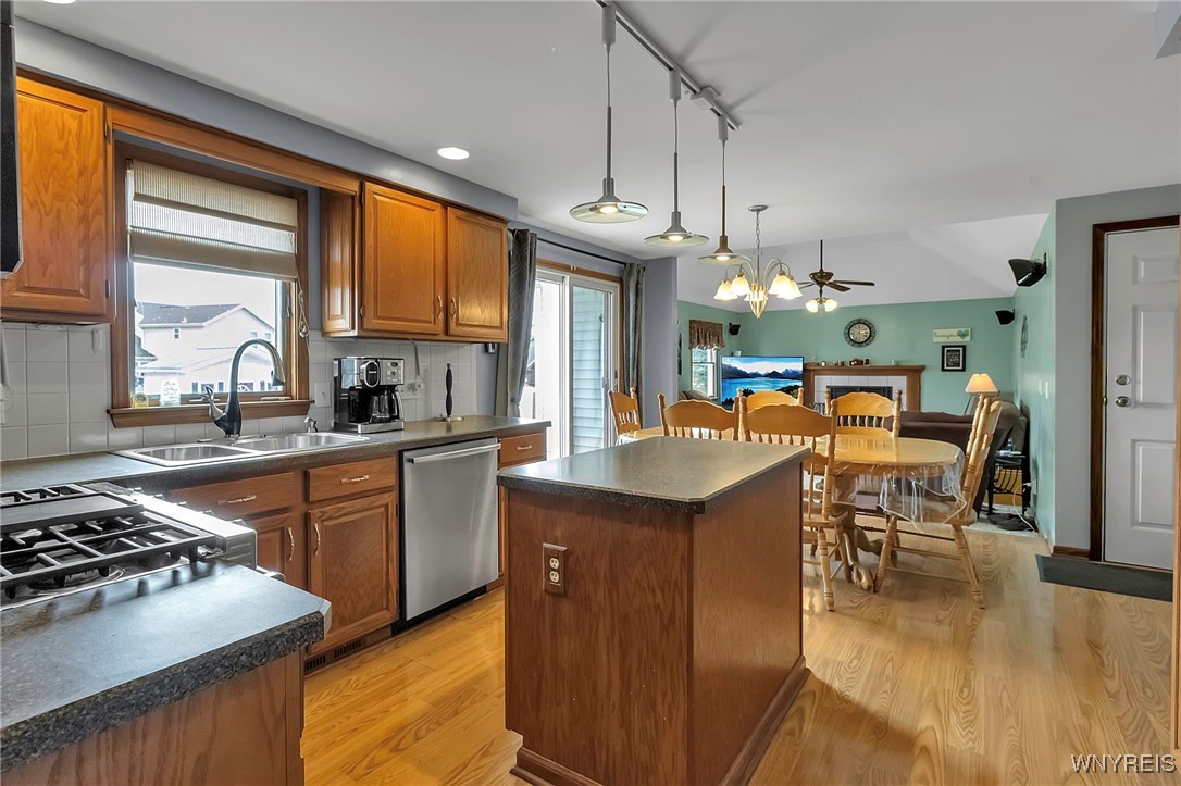 17 Southpoint Drive, Lancaster, New York image 20