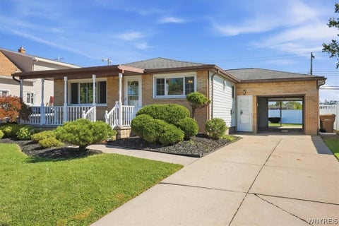 Homes For Sale - 113 Starlite Avenue<br/> Cheektowaga, NY 14227