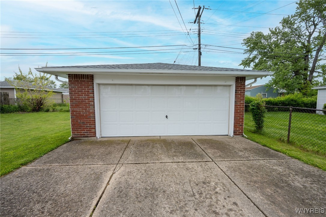4314 Elmwood Avenue, Hamburg, New York image 31