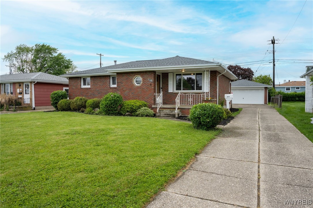4314 Elmwood Avenue, Hamburg, New York image 1