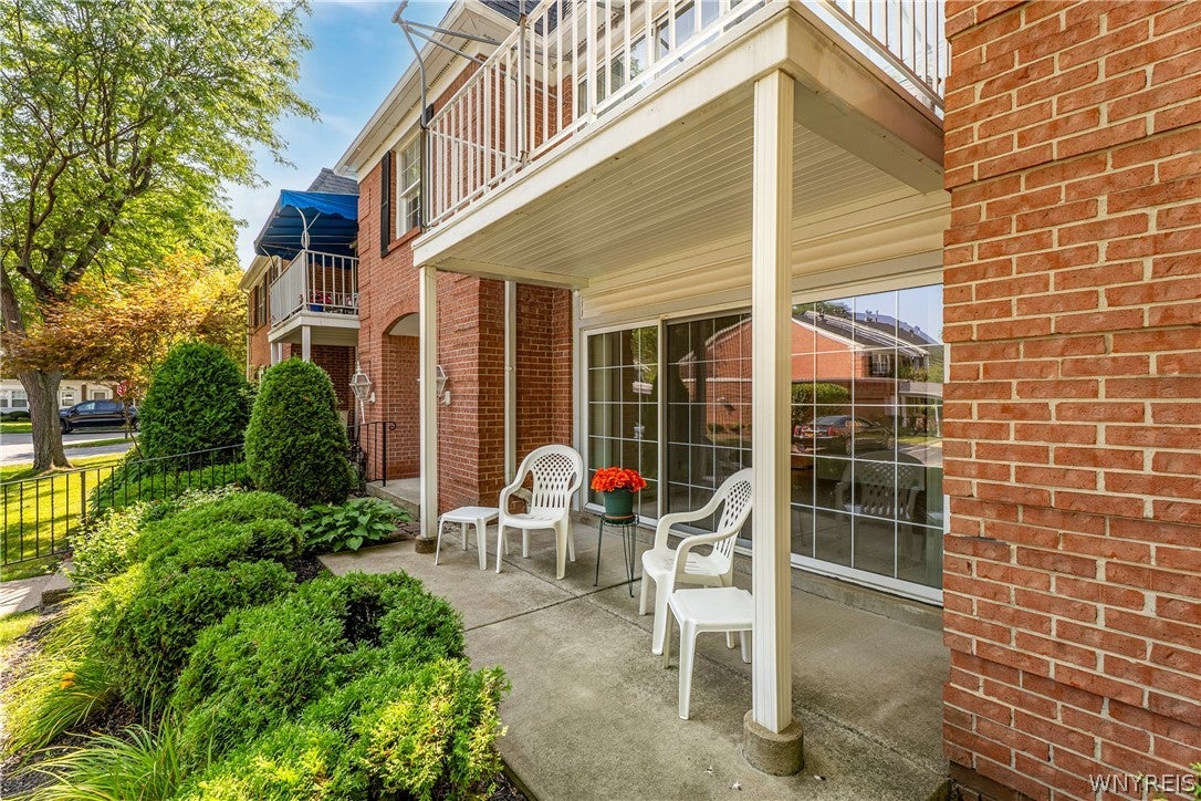 71 Homer Lane D