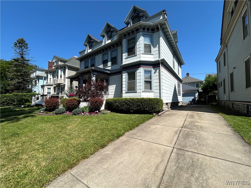 297 Huntington Avenue, Buffalo, New York image 2