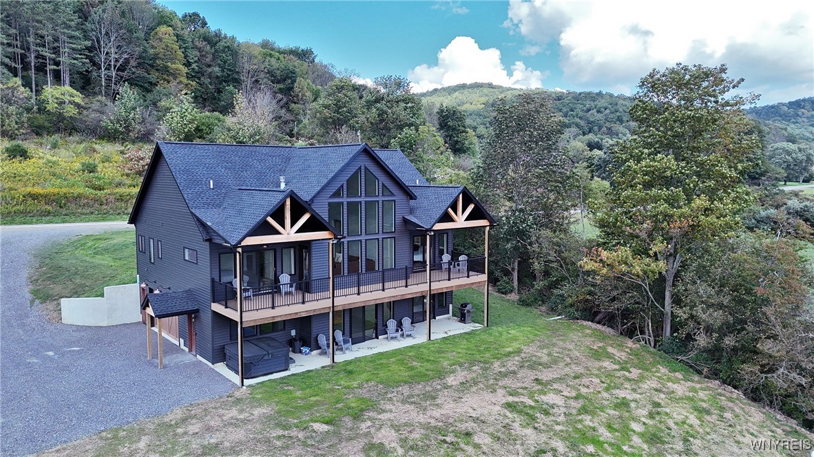 5523 Sugartown Road, Great Valley, New York image 2