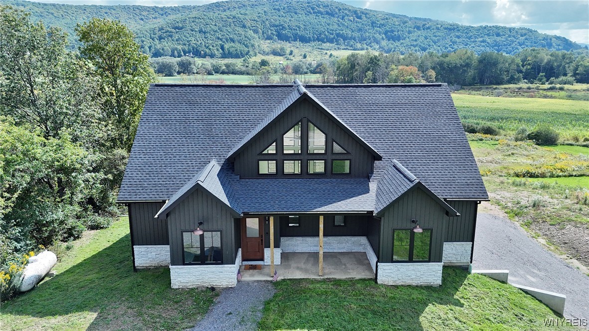 5523 Sugartown Road, Great Valley, New York image 1