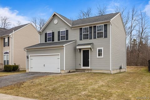 Homes For Sale - 6083 Woodford Drive<br/> Hamburg, NY 14085