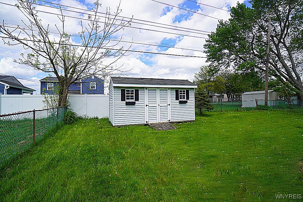 20 Frantzen Ter, Cheektowaga, New York image 21