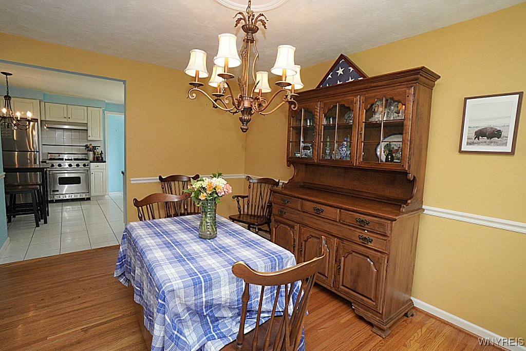 20 Frantzen Ter, Cheektowaga, New York image 8