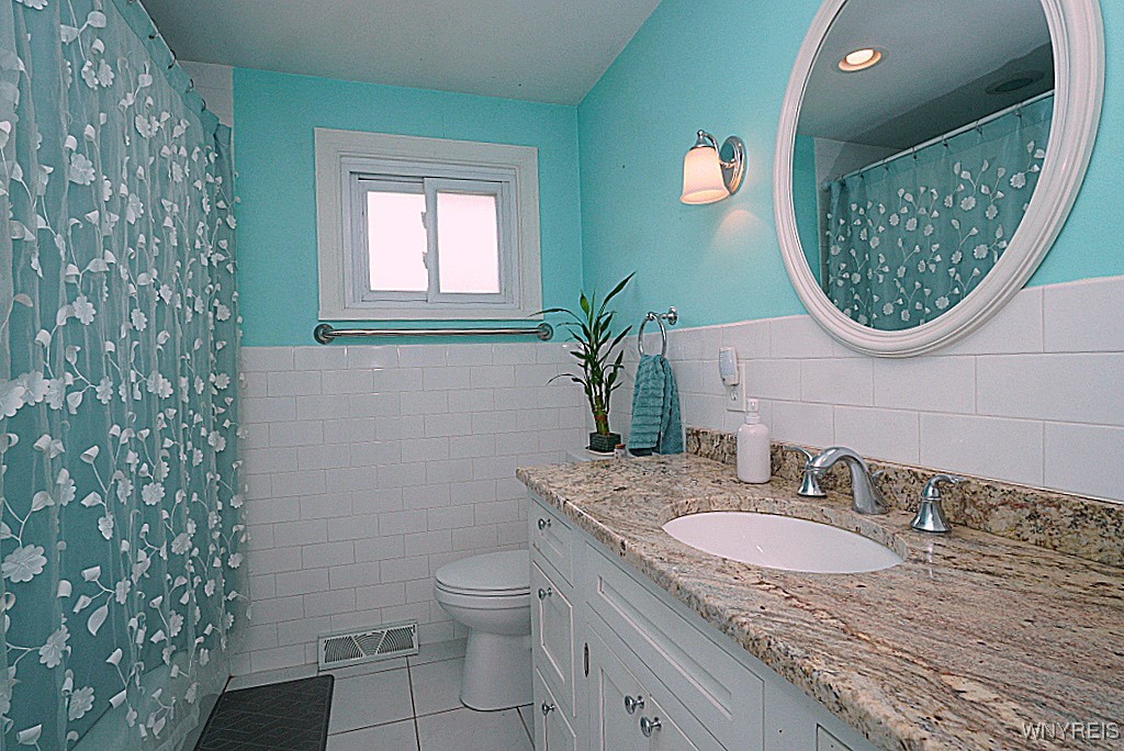 20 Frantzen Ter, Cheektowaga, New York image 17