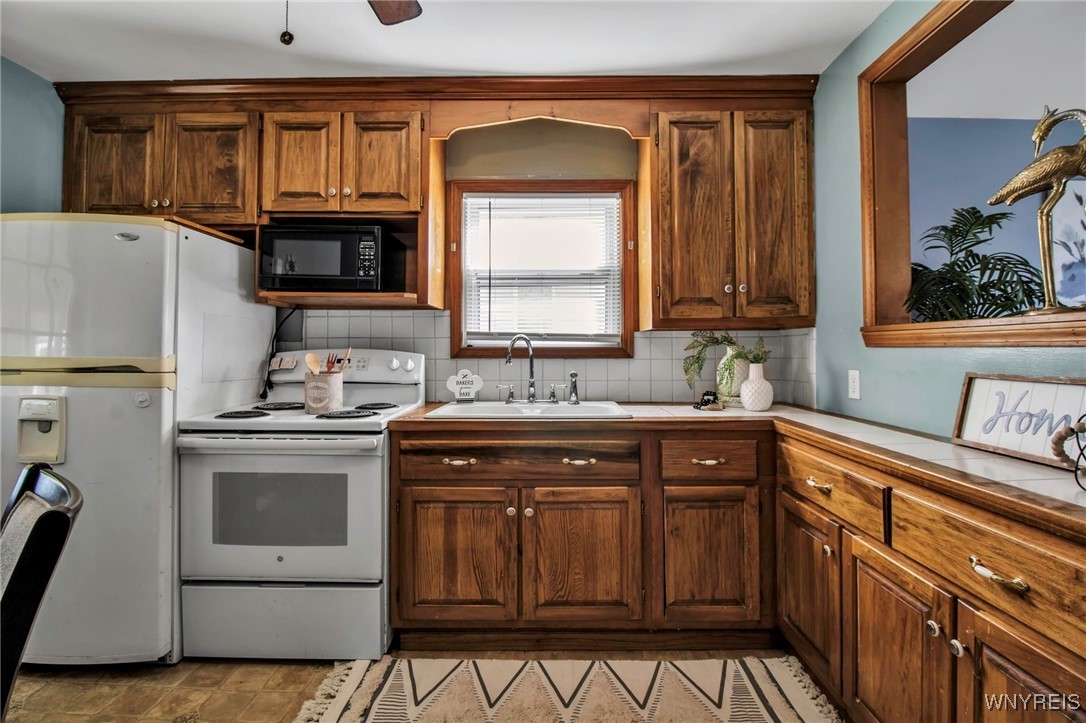 3612 Sherwood Avenue, Niagara Falls, New York image 11