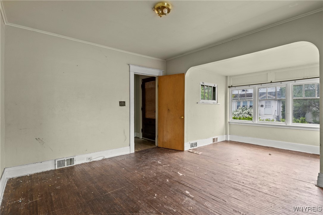 22 Bruce Street, Buffalo, New York image 6