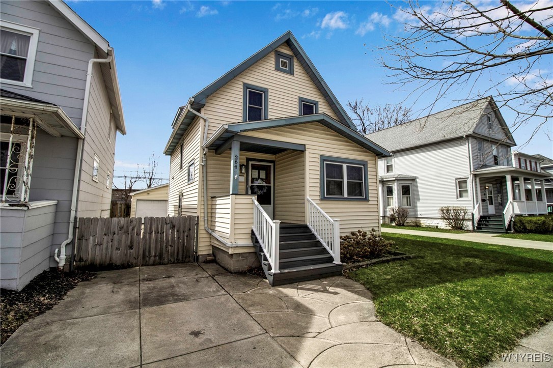 264 W Hazeltine Avenue, Tonawanda, New York image 2