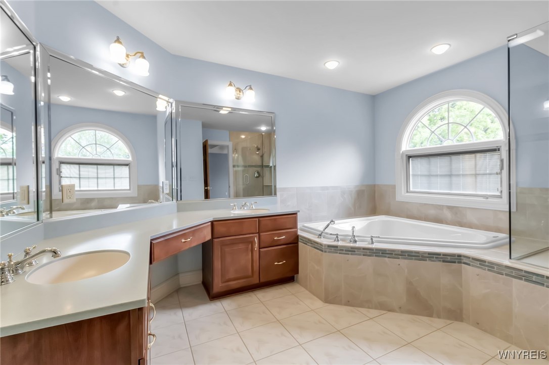 25 Davinci Court, Amherst, New York image 36