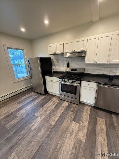 Tiny photo for 193 Vermont Street #Upper, Buffalo, NY 14213 (MLS # B1655348)