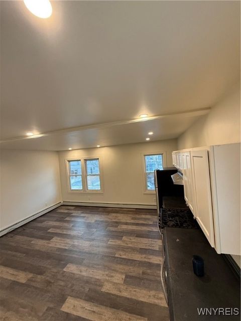 Tiny photo for 193 Vermont Street #Upper, Buffalo, NY 14213 (MLS # B1655348)