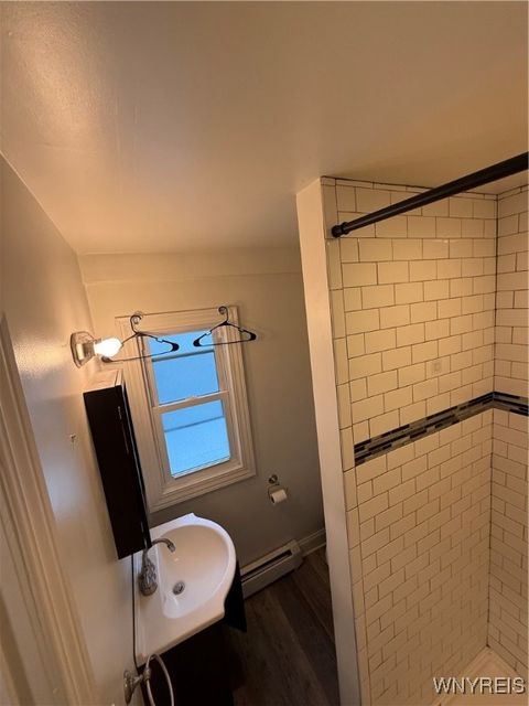 Tiny photo for 193 Vermont Street #Upper, Buffalo, NY 14213 (MLS # B1655348)