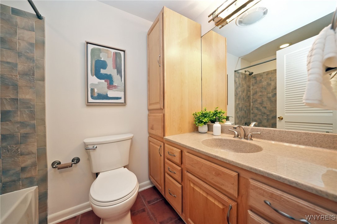157 Highland Avenue, Orchard Park, New York image 22