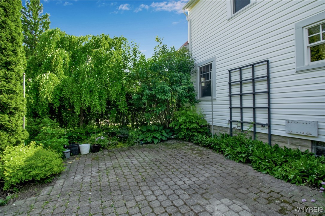 78 Woodlawn Avenue, Lancaster, New York image 26