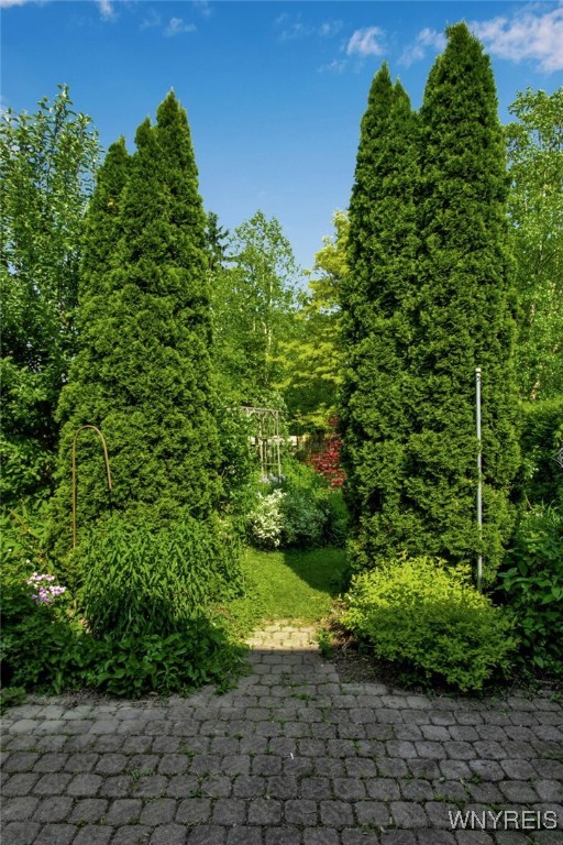 78 Woodlawn Avenue, Lancaster, New York image 28