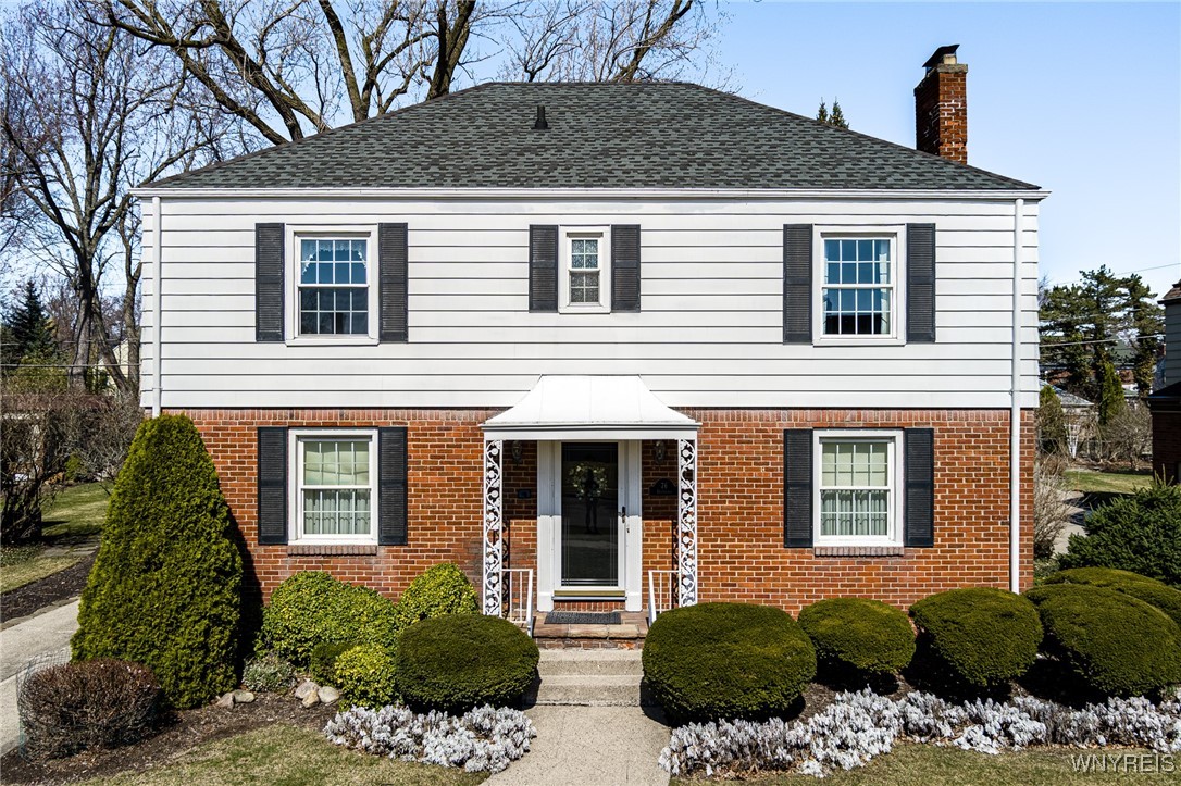 76 Deerhurst Park Boulevard, Tonawanda, New York image 1