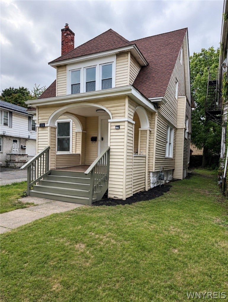 Photo of 1116 Ferry Avenue, Niagara Falls, NY 14301 (MLS # B1709184)