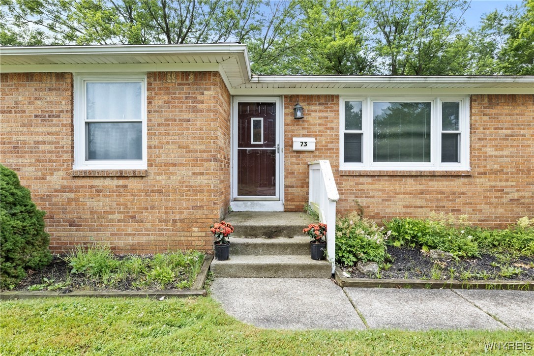 73 Willowcrest Drive