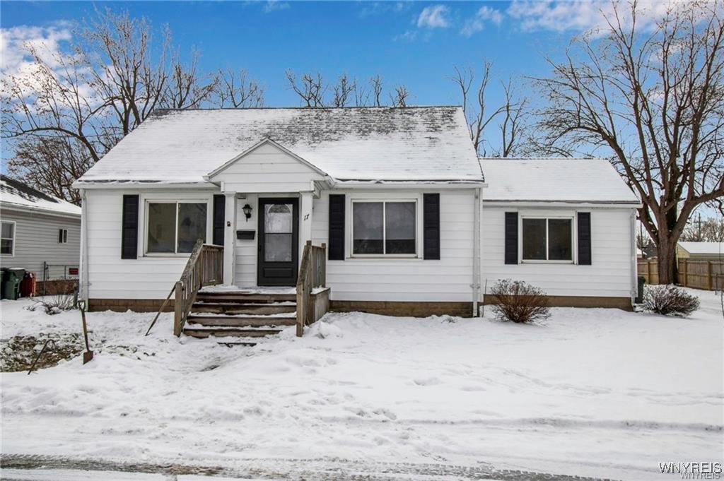 17 Minden Street, Lancaster, New York image 1