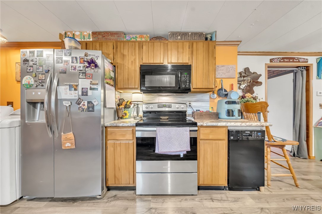 Albion, New York 14411, United States, 3 Bedrooms Bedrooms, ,1 BathroomBathrooms,Residential,Active,171668