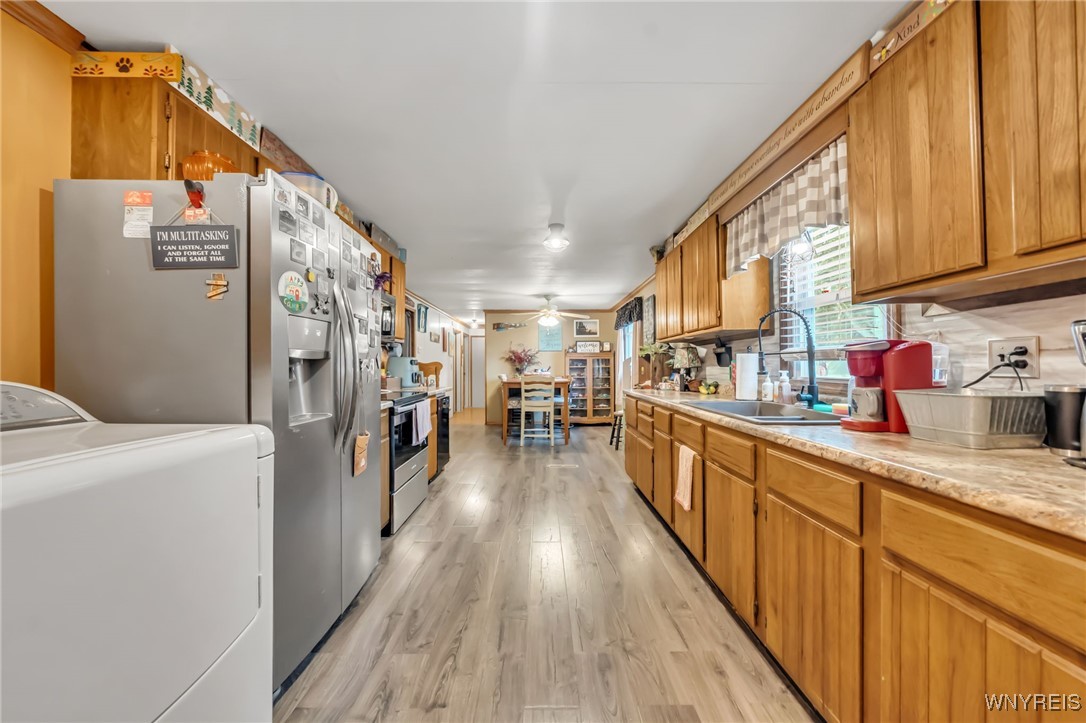 Albion, New York 14411, United States, 3 Bedrooms Bedrooms, ,1 BathroomBathrooms,Residential,Active,171668