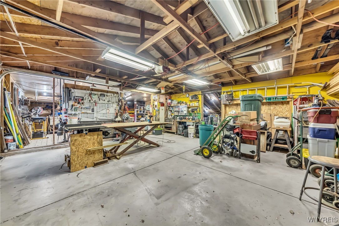 Albion, New York 14411, United States, 3 Bedrooms Bedrooms, ,1 BathroomBathrooms,Residential,Active,171668