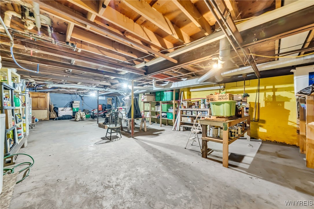 Albion, New York 14411, United States, 3 Bedrooms Bedrooms, ,1 BathroomBathrooms,Residential,Active,171668