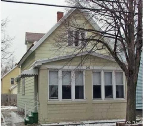 Photo of 240 East Street, Buffalo, NY 14207 (MLS # B1654381)