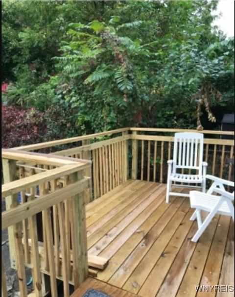 Tiny photo for 240 East Street, Buffalo, NY 14207 (MLS # B1654381)