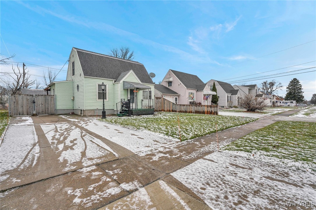 115 Southern Parkway