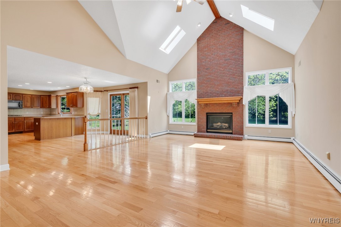 85 Alexander Way, Orchard Park, New York image 3