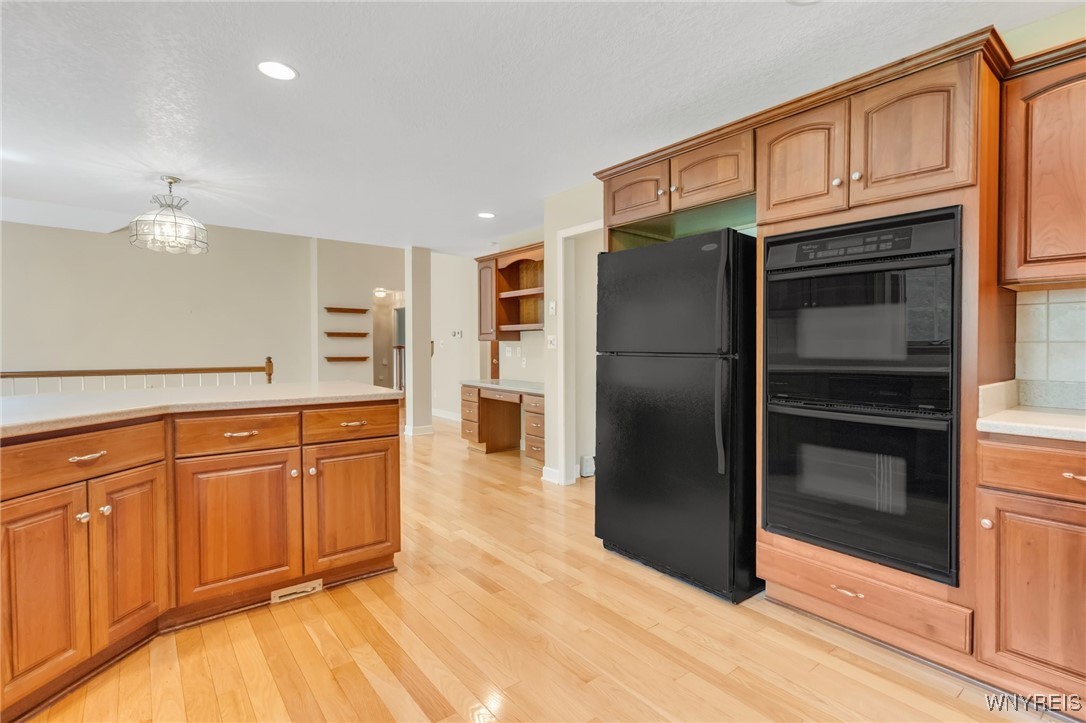 85 Alexander Way, Orchard Park, New York image 13