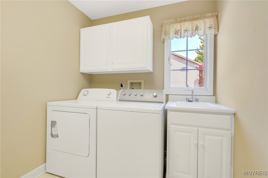 85 Alexander Way, Orchard Park, New York image 18